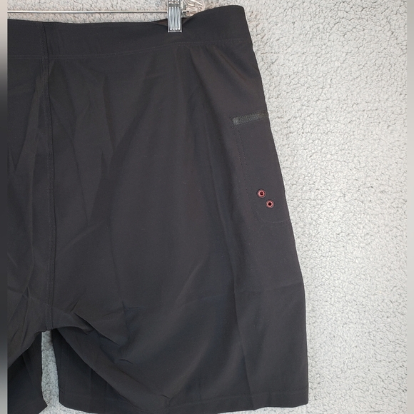 Toes on the Nose Black Board Beach Surf Shorts sz 42 Quick Dry Stretch - Picture 9 of 12